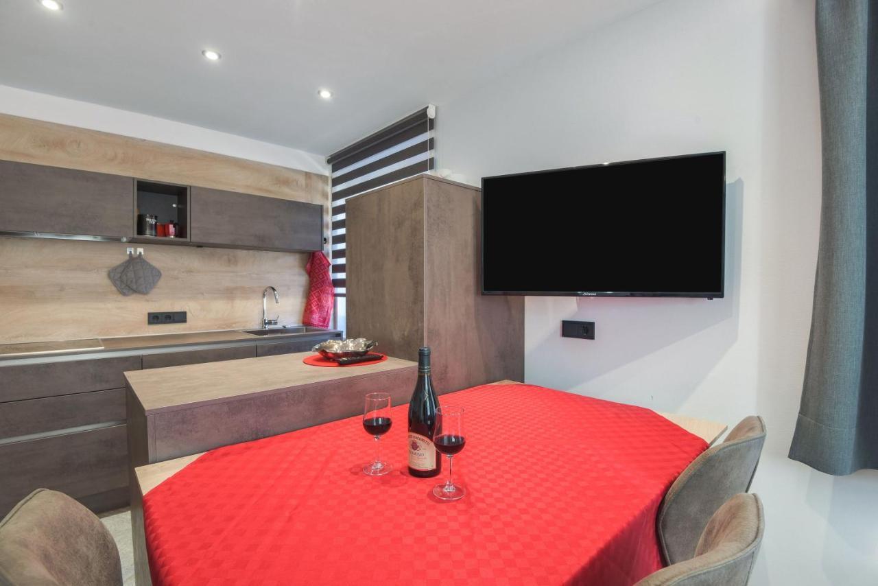 Apt Ulli - Haus Ivo Santa Cristina Val Gardena エクステリア 写真